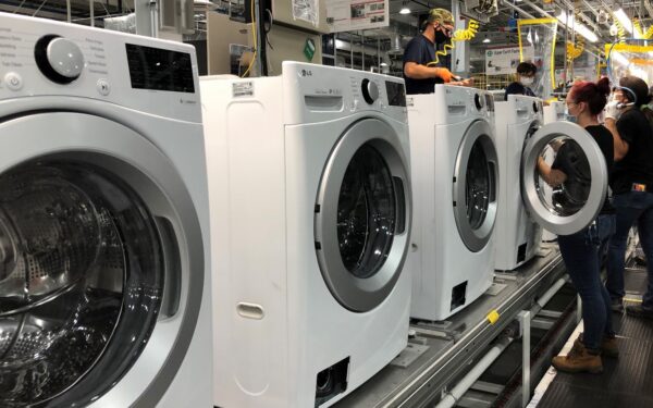 LG US Washing Machine 01 600x375 1 - بهترین ماشین لباسشویی بازار / ماشین لباسشویی ایرانی بخریم یا خارجی؟